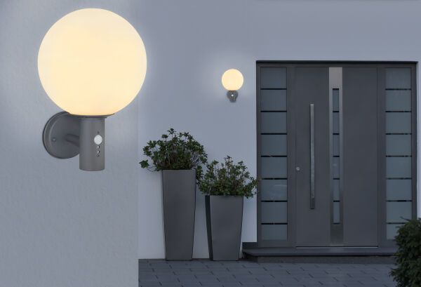 Svjetla sa senzorom na ulazu